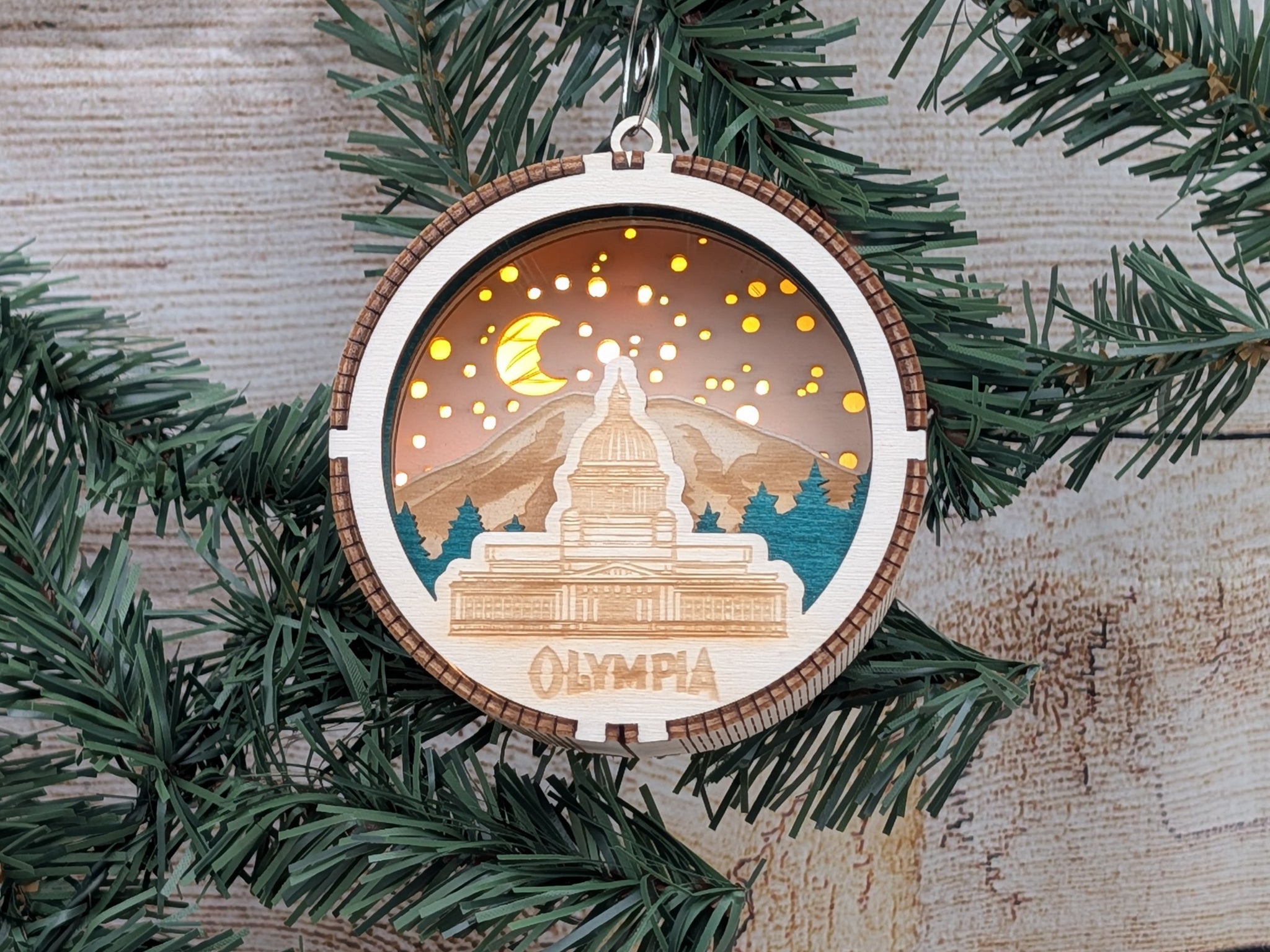 Ornament - Backlit 3D Olympia